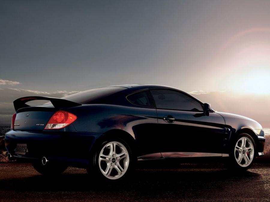  Hyundai Tiburon 2002 года  (фото 5 из 5)